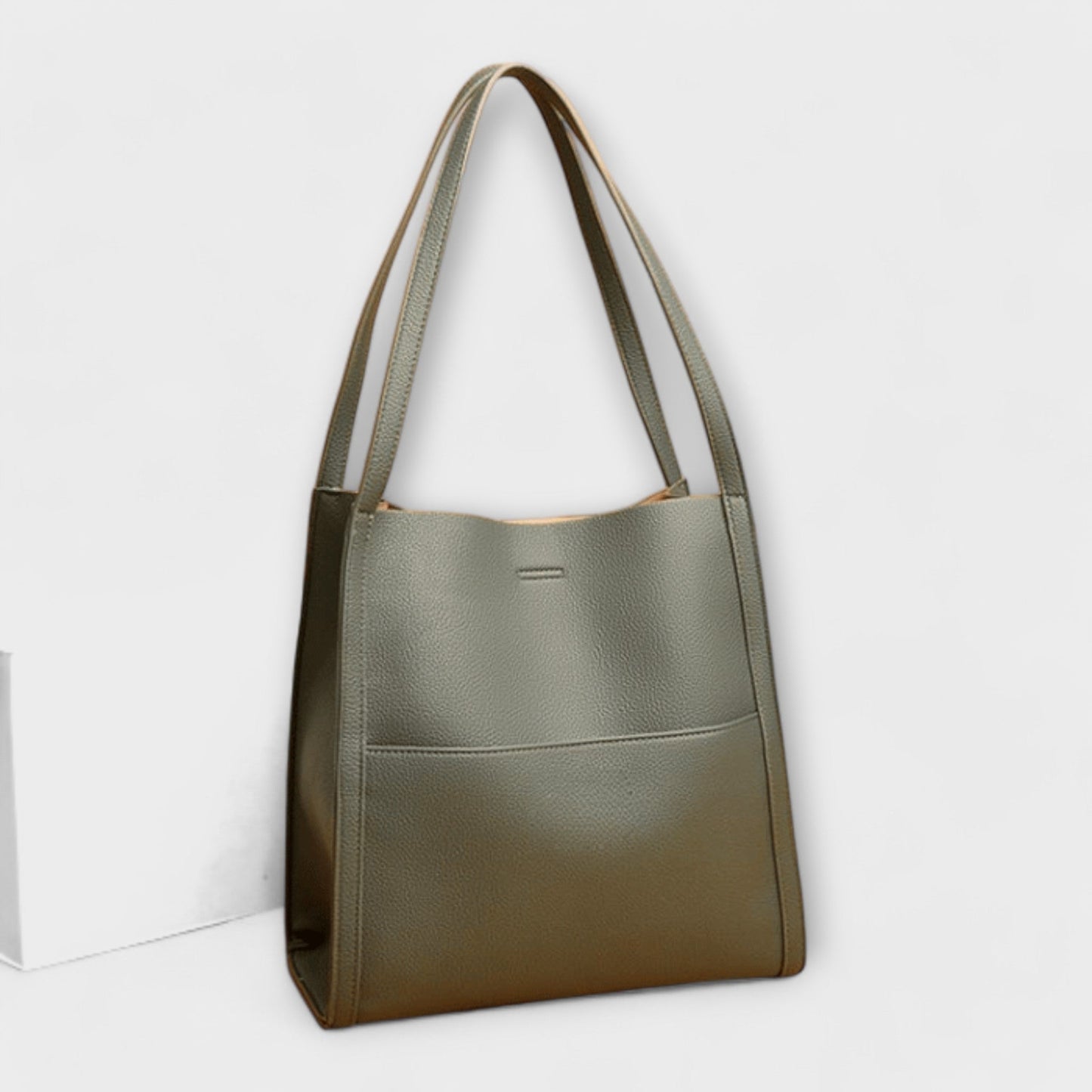 Aurellia. - Sac en Cuir Artisanale avec Grand Espace et Poignées Robustes pour Usage Quotidien
