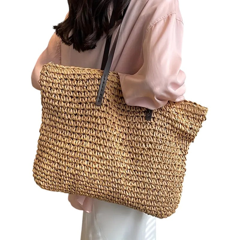 Sac bandoulière en paille tissée Aurellia avec des sangles durables pour un usage quotidien
