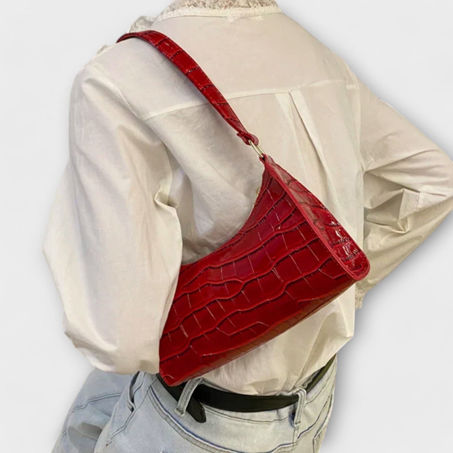 Aurellia. - Sac en cuir verni spacieux et élégant pour un usage quotidien
