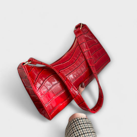 Aurellia. - Sac en cuir verni spacieux et élégant pour un usage quotidien