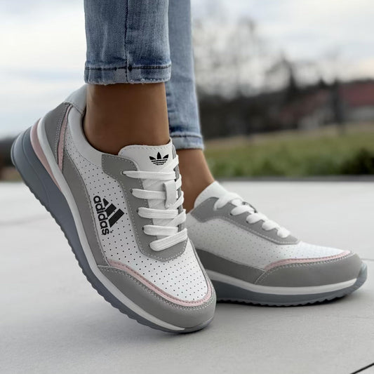 Belles sneakers pour femmes en cuir naturel